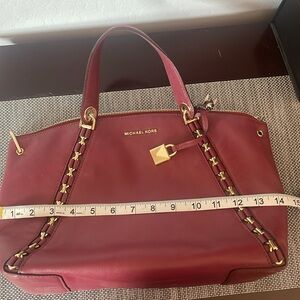 Michael Kors Sadie Large Top Zip Leather Satchel Scarlet